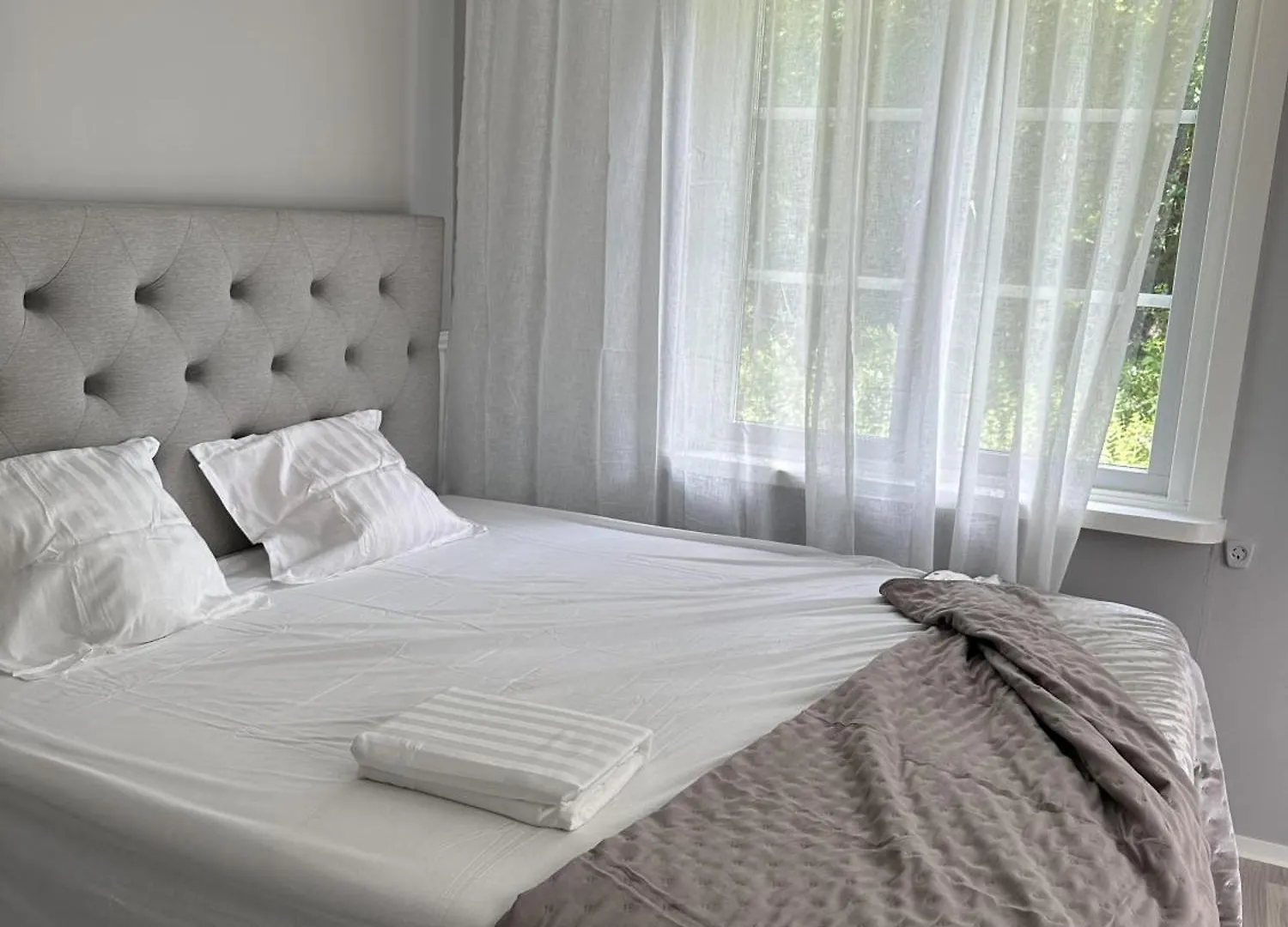 Stockholm - 5-Beds - Sleeps 12 - Garden Villa 0*,  Sweden