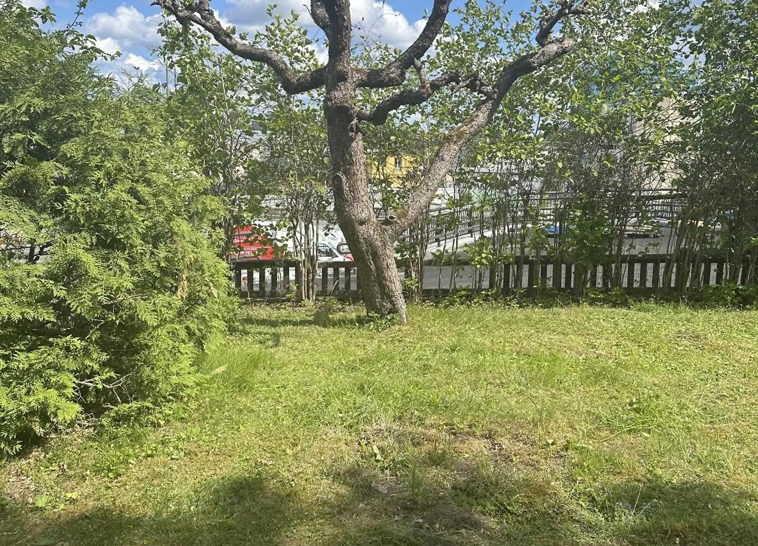 Stockholm - 5-Beds - Sleeps 12 - Garden Villa