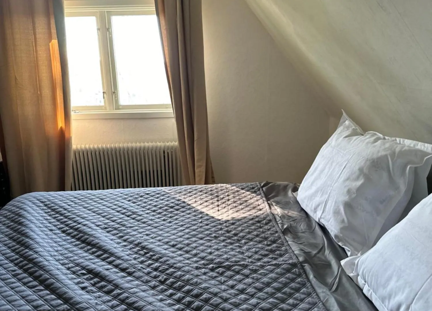 Stockholm - 5-Beds - Sleeps 12 - Garden Villa Holiday home